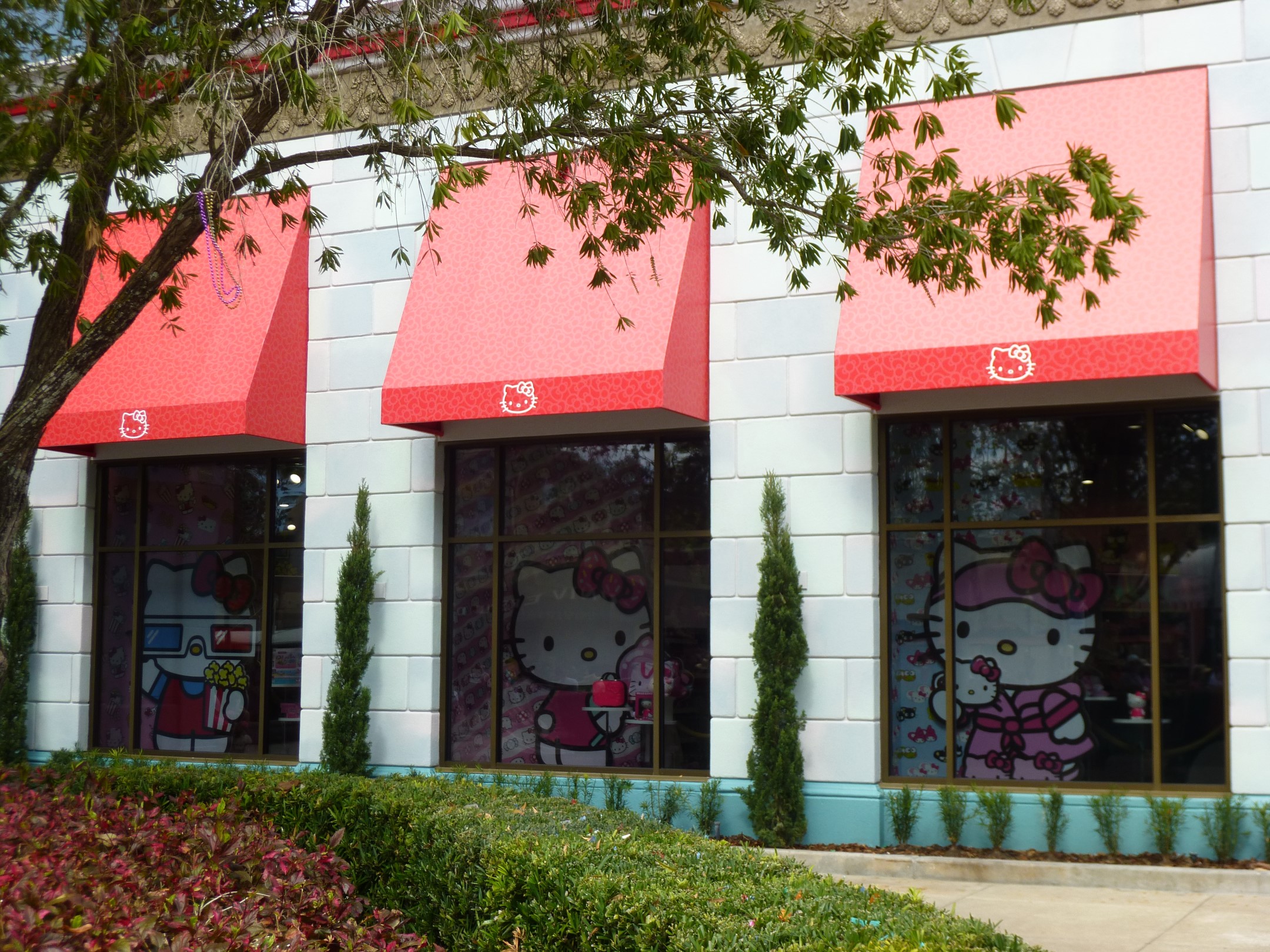ORLANDO, FLORIDA, USA - DECEMBER, 2017: Hello Kitty Shop Window Display at  Universal Studios Florida Editorial Stock Image - Image of resort,  children: 125348014